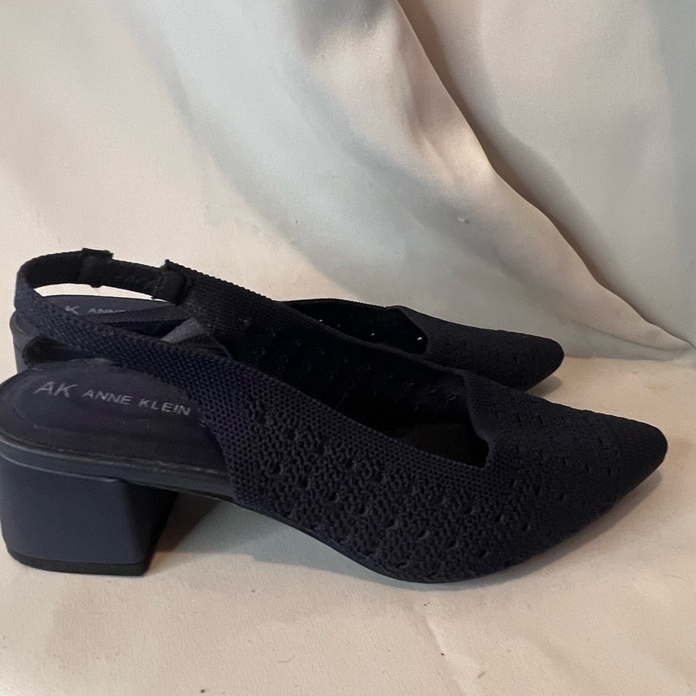 Anne Klein Women's Navy Slingback Shoes Size 7